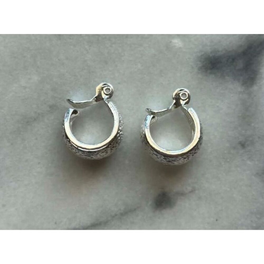 Monet Silver Tone Textured Huggie Clip On Earrings Vintage 1980s